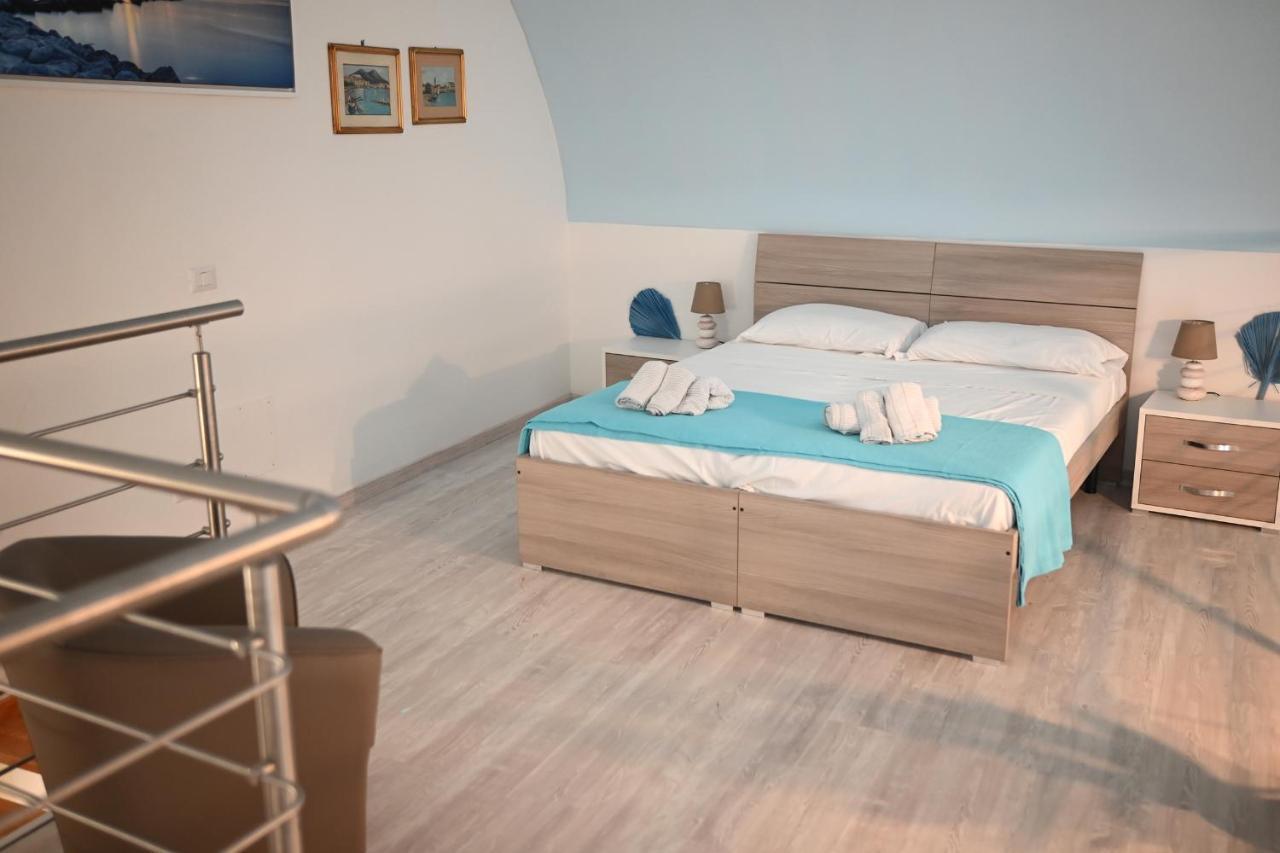Vico Di Mare Apartment วีโกเอเกวนเซ ภายนอก รูปภาพ