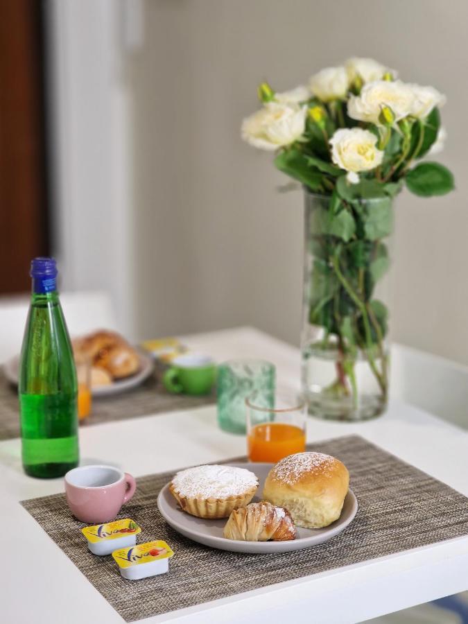 Vico Di Mare Apartment วีโกเอเกวนเซ ภายนอก รูปภาพ