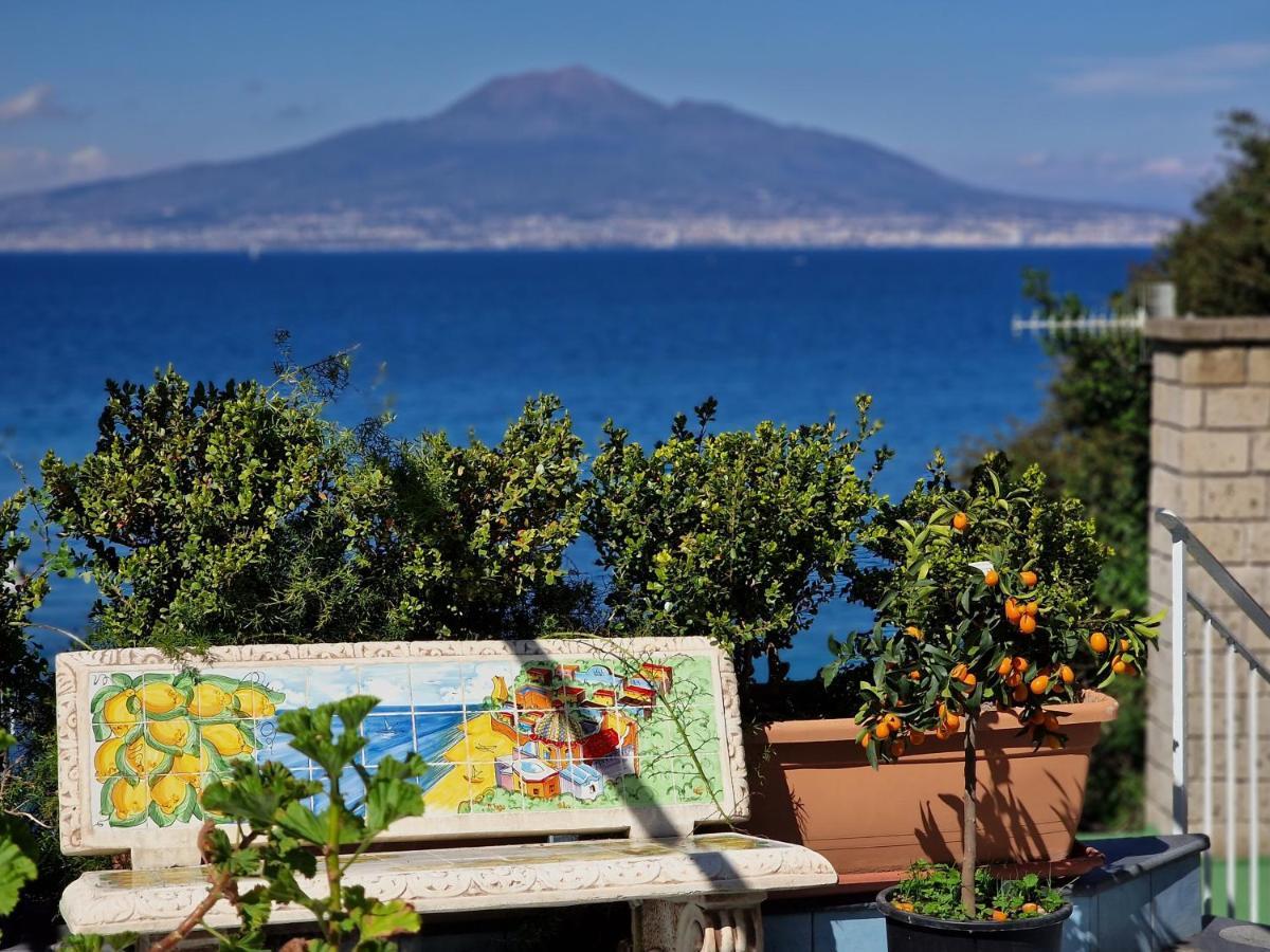 Vico Di Mare Apartment วีโกเอเกวนเซ ภายนอก รูปภาพ